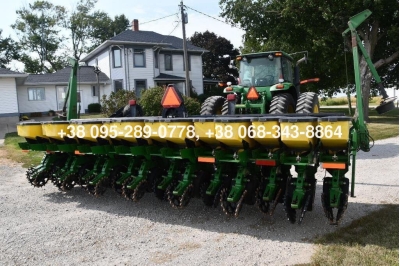 Сеялка пропашная John Deere 1780