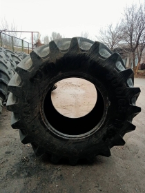 Бу шина 800/65r32 Continental