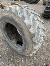 Бу шина 18.4-26 (*Michelin Power CL*)