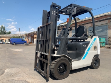 Вилочний автонавантажувач TCM (Nissan), 2019 року. - 1