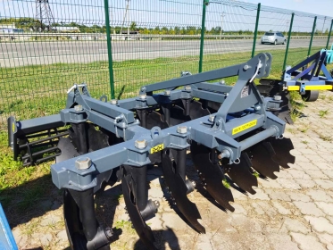 Продам дискову навісну борону АГД-2.4