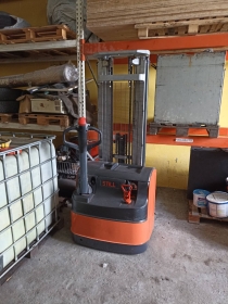 Електроштабелер Still EGV16 2006 року БВ