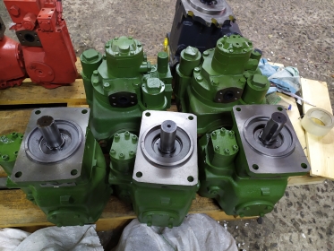 Ремонт ГСТ Гидрохода Гидростатической трансмиссии John Deere 450D LC
