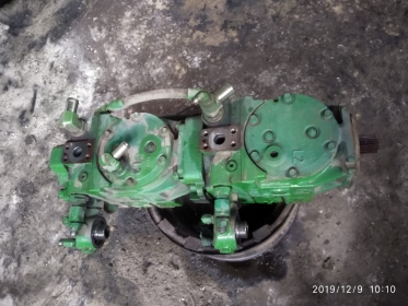 Ремонт ГСТ Гидрохода Гидростатической трансмиссии John Deere 450D LC ME